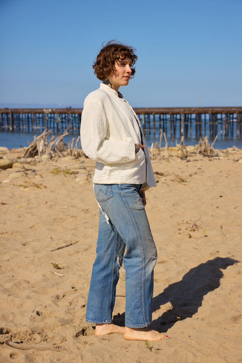 Buttonless Weird Jacket - White