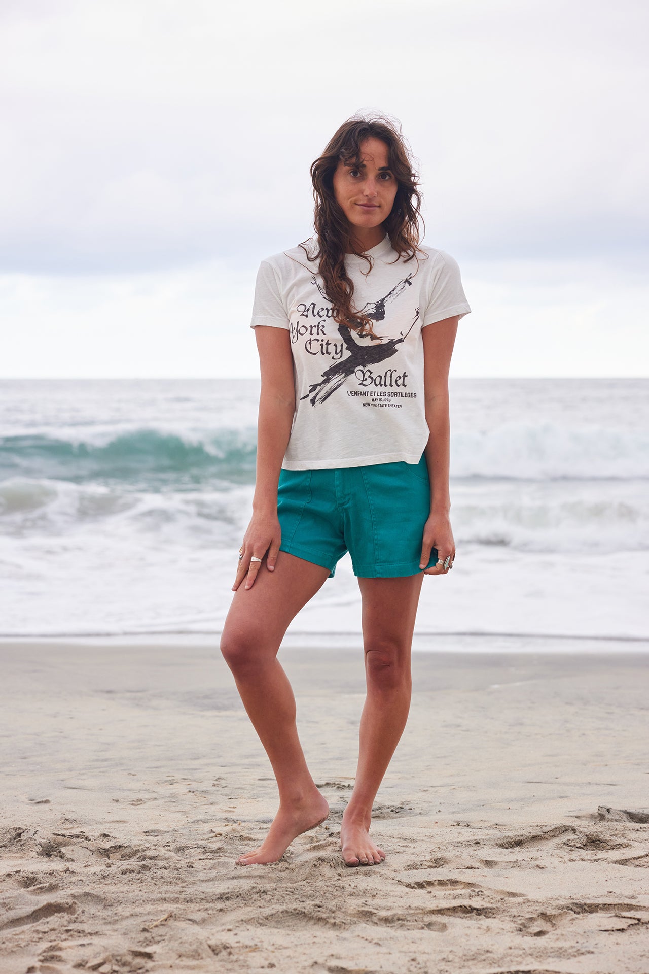 house on the hill / Tシャツ / Ballet / 90 house on the hill / Tシャツ / Ballet / 90 house on the hill / T